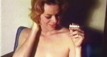 sex hack cammera Brunette phim sex vo chong điên cuồng muốn fuck trong ass.